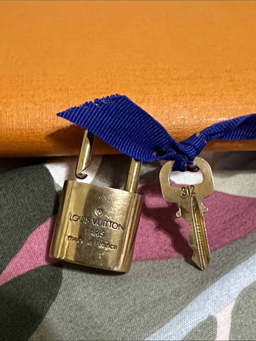 Louis Vuitton Gold Tone Padlock and Key #312*
